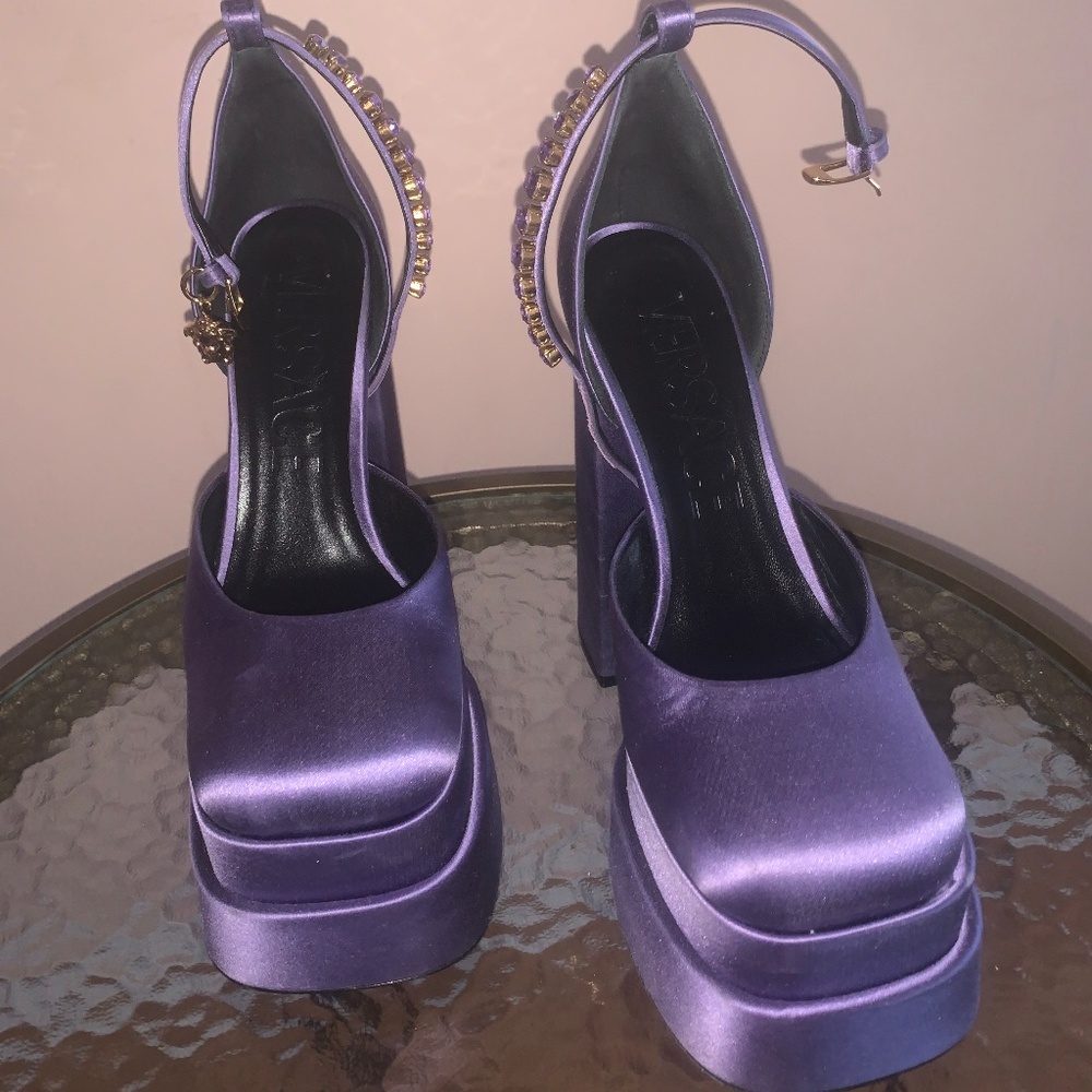 Versace Women satin platform pumps